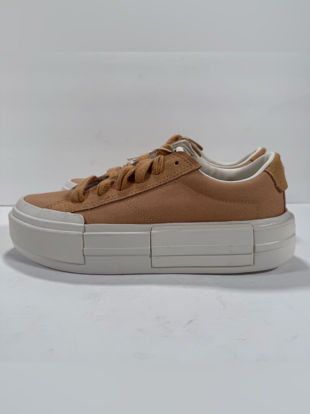 Converse CTAS Cruise Chunky Platform Sneakers Sandy Shore Egret Women Size 9 - Picture 6 of 10